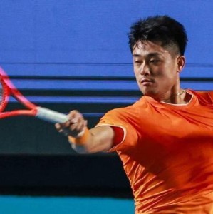 半岛体育官方网站-郑钦文直接入围！印第安维尔斯名将扎堆